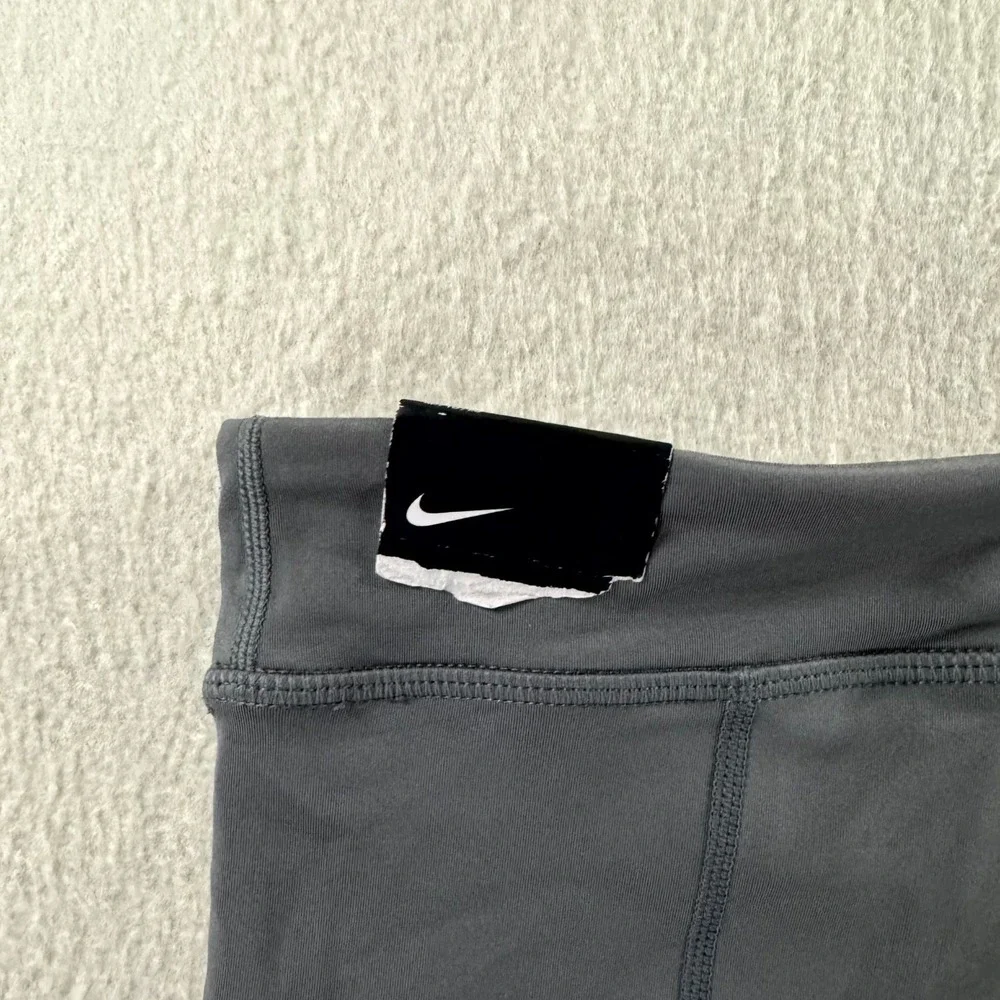 Nike‎ Leggings Girls XL Grey Pink New Dri-FIT Colorblock Tight Fit Activewear